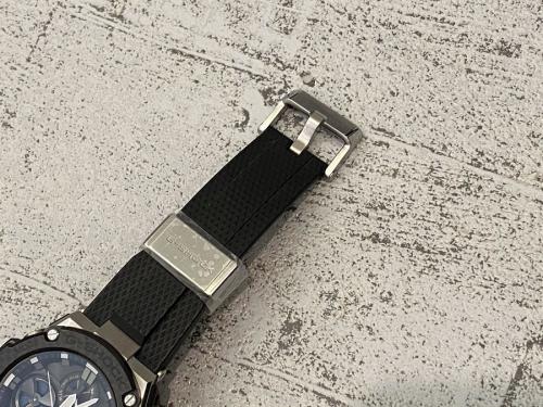 タフネスクロノグロフの腕時計