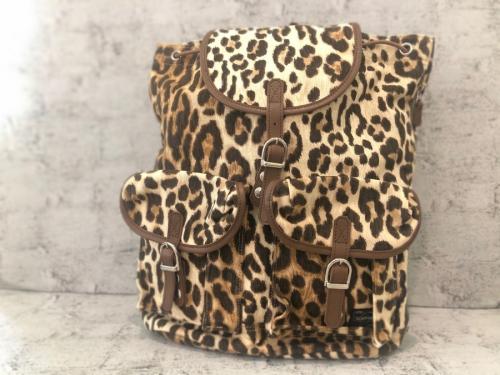 ヘッドポーターのアニマル柄リュック