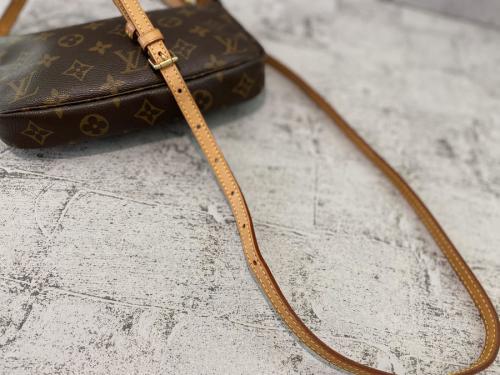 LOUIS　VUITTONのルイヴィトン