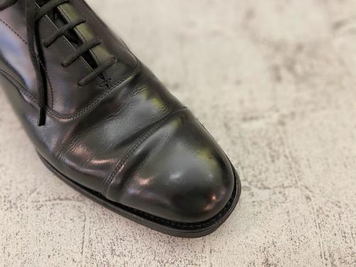 チャーチのストレートチップシューズ