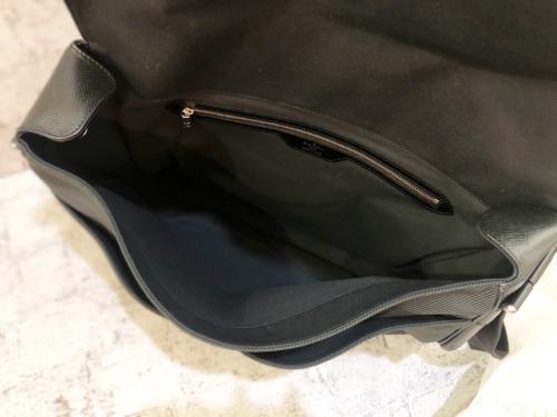 ルイヴィトンのショルダーバッグ