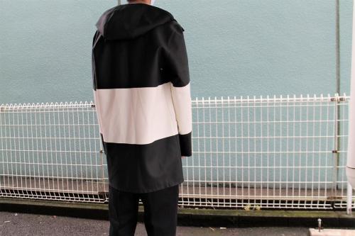 ストゥッテルハイムのレインコート