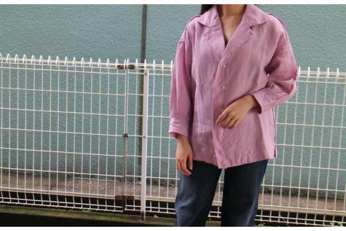 マディソンブルーのリネンオープンカラーシャツブラウス