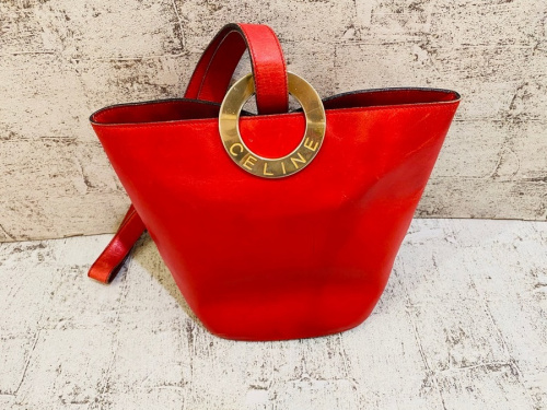 ラグジュアリーブランドのCELINE