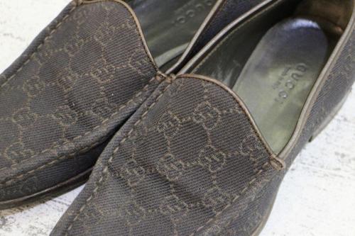 グッチのローファー