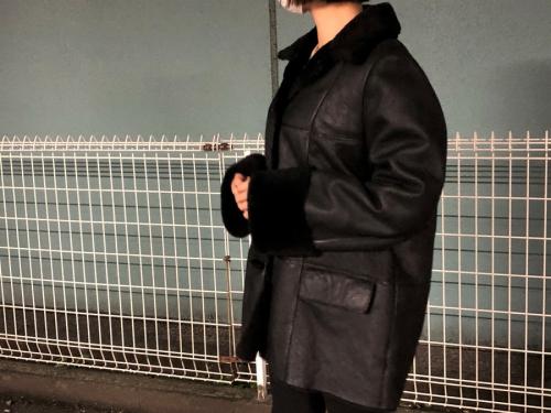 サルヴァトーレ フェラガモのムートンジャケット