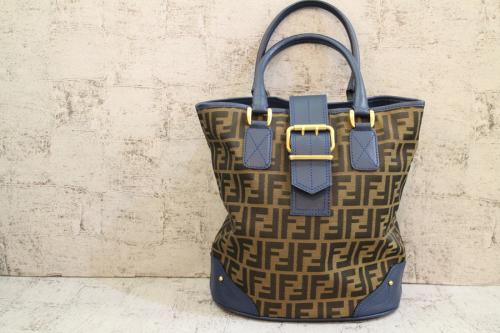 フェンディのトートバッグ