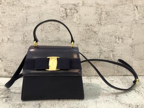 Salvatore Ferragamoのサルヴァトーレ フェラガモ