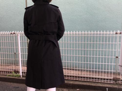 バーバリーロンドンの裏ノヴァチェックトレンチコート