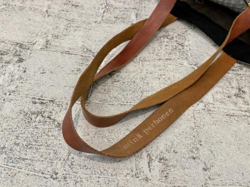 ミナ ペルホネンのパッチワークトートバッグ