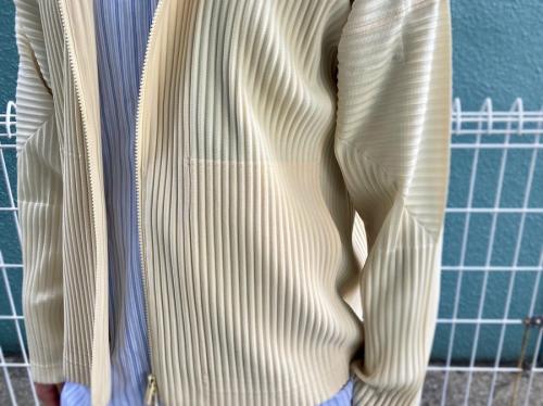 プリーツジップパーカーのメンズ