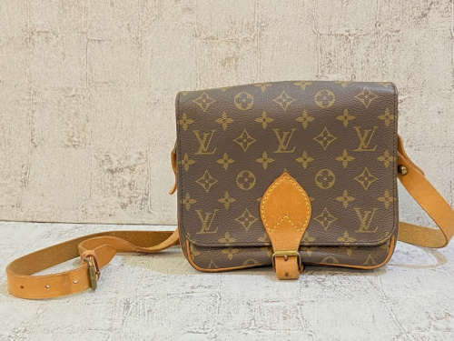 インポートブランドのLOUIS VUITTON 　