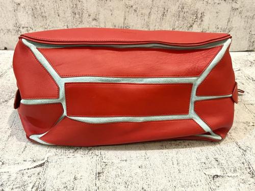 ショルダーバッグの北山田