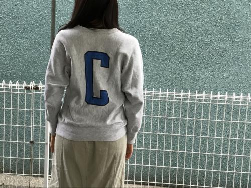 チャンピオンの3段プリント80sリバースウィーブスウェット