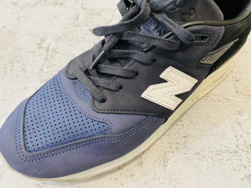 コラボスニーカーのメンズ