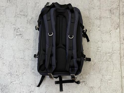 バッグパックのメンズ