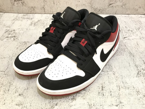 スニーカーのNIKE