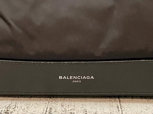 BALENCIAGAのバレンシアガ
