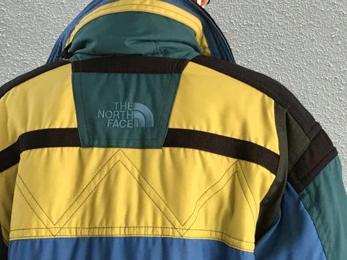 マルチカラースノージャケットのメンズ