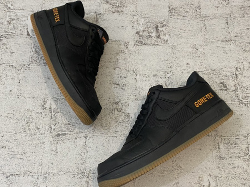 スニーカーのNIKE