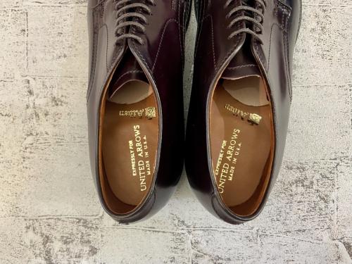 オールデンのコードバンモックトゥシューズ