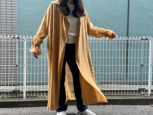 アメリヴィンテージのシースルートレンチコート