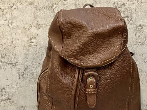 ツチヤカバンのトーンオイルヌメソフトバックパック