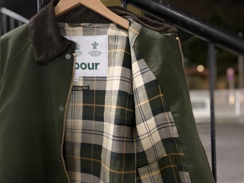 ニューバーレージャケット 2レイヤーのビデイル