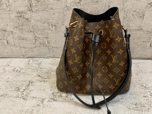 LOUIS VUITTON 　のルイ ヴィトン　