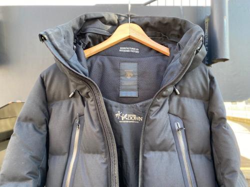 デサント オルテラインのダウンジャケット