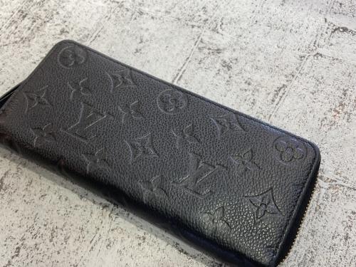 LOUIS VUITTON 　のルイ ヴィトン　