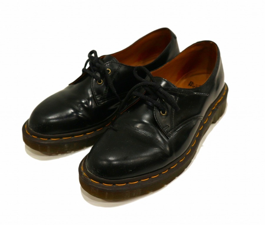 comme des garcons dr martens