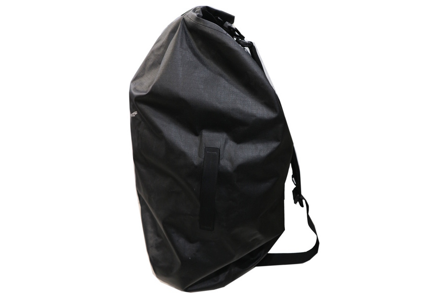 ARC'TERYX - 超希少！完売品！アークテリクス キャリアダッフル ブラックの通販 by park｜アークテリクスならラクマ