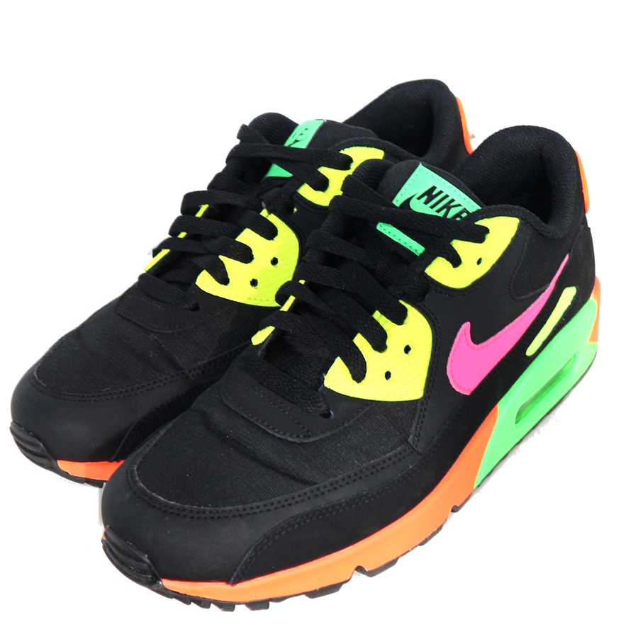 NIKE/ナイキ】AIR MAX 90 NEON/エアマックス90 ネオン  CI2290-064入荷情報『古着買取トレファクスタイル亀戸2号店』[2020.05.07発行]｜トレファクスタイル亀戸2号店｜洋服・古着の買取と販売の専門店｜トレジャーファクトリー（トレファク）のファッションリユース