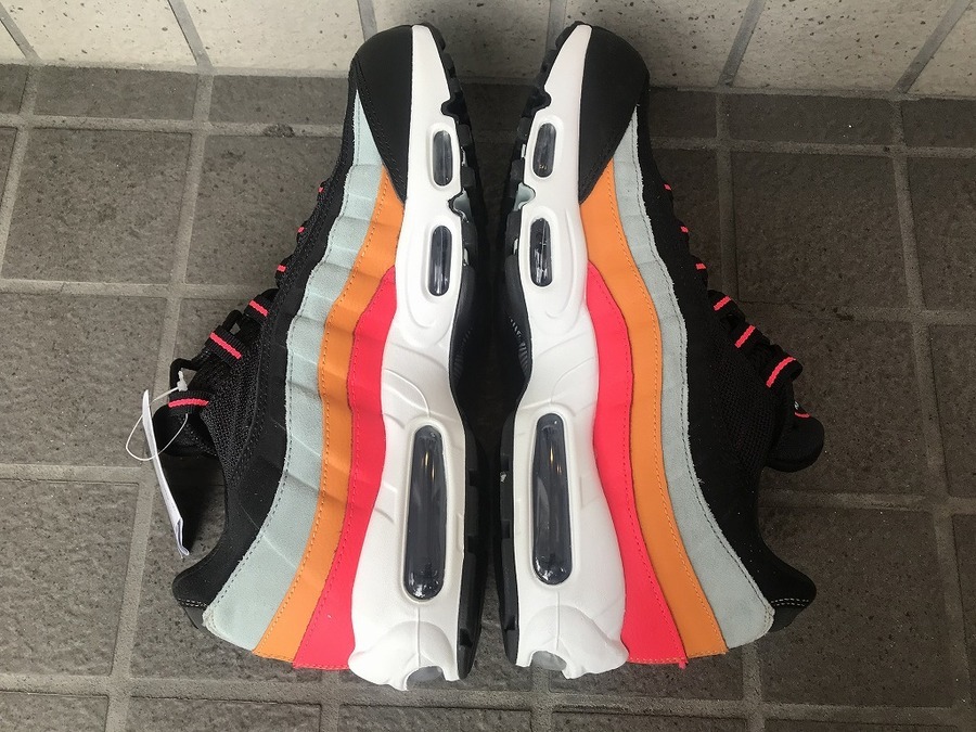 NIKE/ナイキ】AIRMAX 95 ESSENTIAL AT9865-002 入荷情報『古着