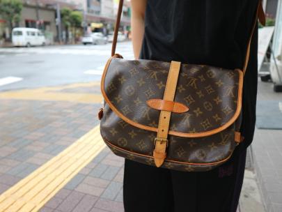 「ラグジュアリーブランドのLOUIS VUITTON 　 」