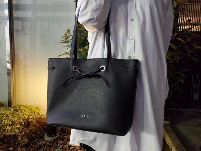 「キャリアファッションのFURLA 」