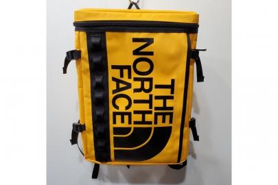 「アウトドアブランドのTHE NORTH FACE 」