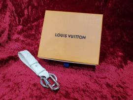 「ラグジュアリーブランドのLOUIS VUITTON 」