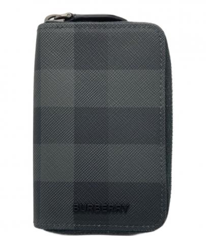 「ラグジュアリーブランドのBURBERRY 」