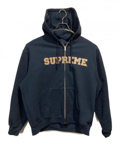 「ストリートブランドのSUPREME 」