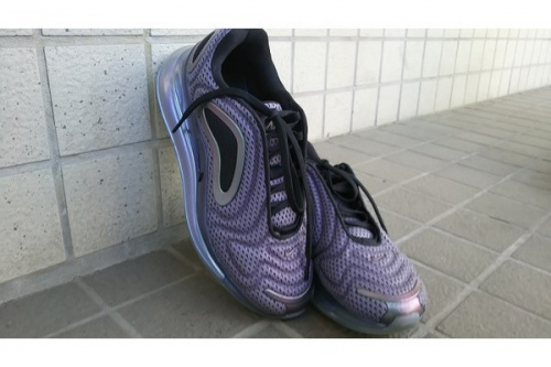 NIKE AIR MAX 720のナイキ エアマックス 720