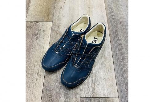 asicsのアシックス