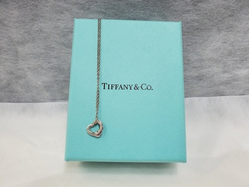 ティファニーのネックレス
