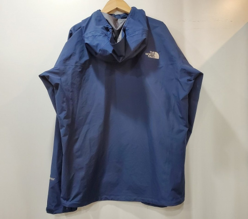 ザノースフェイスのClimb Light Jacket