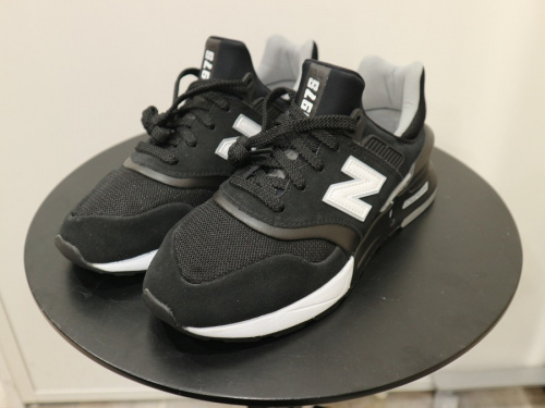 NEW BALANCEのニューバランス