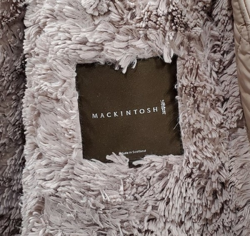 マッキントッシュのキルティングコート