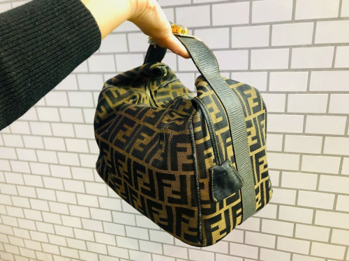 フェンディのOLD FENDI