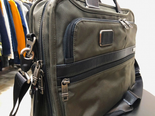 亀戸　ビジネスの亀戸　バッグ