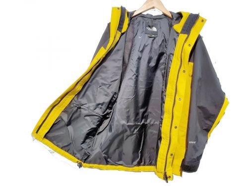 マウンテンパーカー